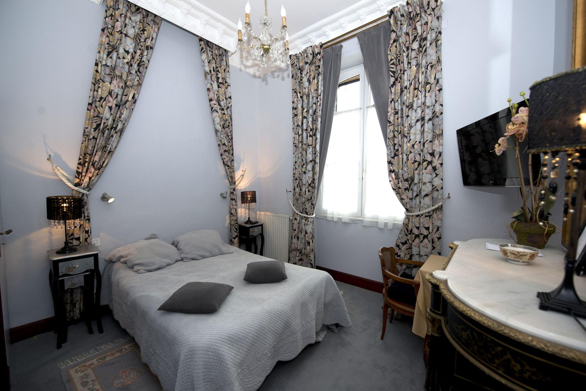 Cit'Hotel Marie Stuart La Roche-sur-Yon Εξωτερικό φωτογραφία