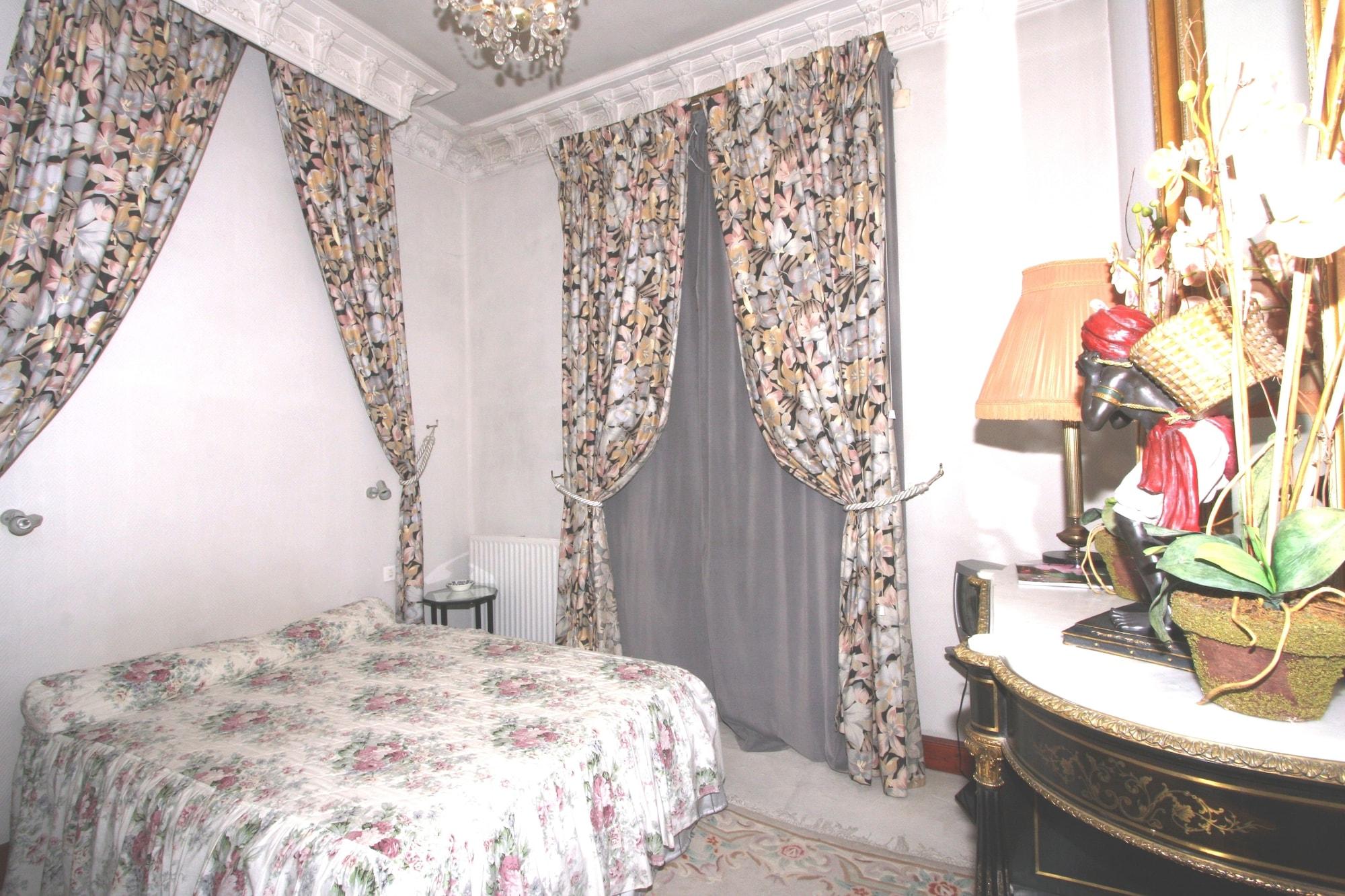 Cit'Hotel Marie Stuart La Roche-sur-Yon Εξωτερικό φωτογραφία